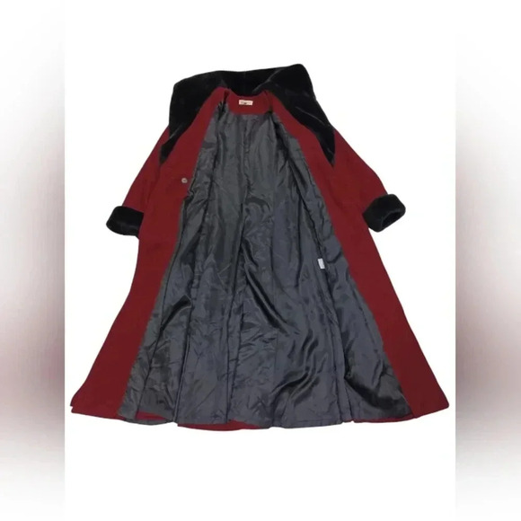 💥 HOST PICK💥 Le Château EUC Vintage Wool Blend Cranberry Wine  Coat Size Large - Picture 10 of 12